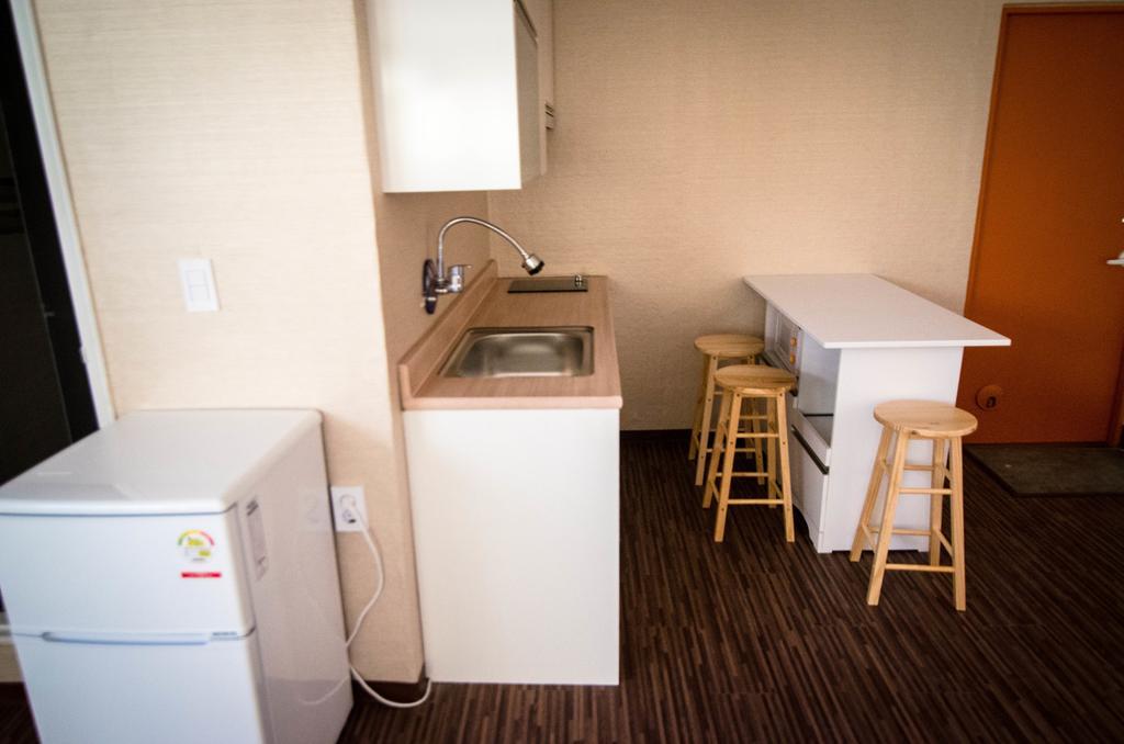 Yakorea Hostel Hongdae Szöul Kültér fotó