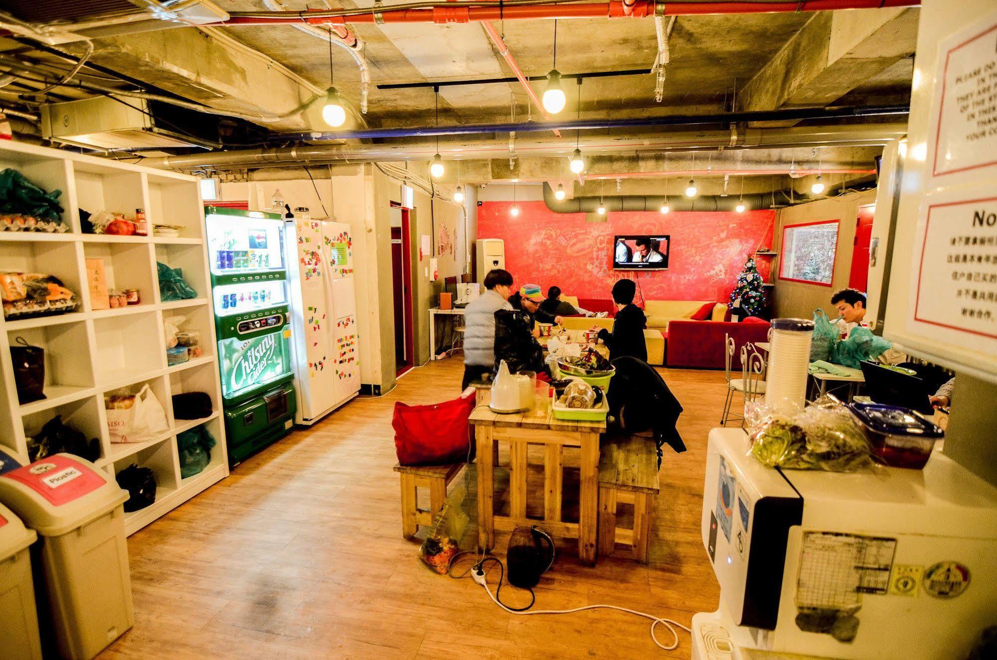 Yakorea Hostel Hongdae Szöul Kültér fotó