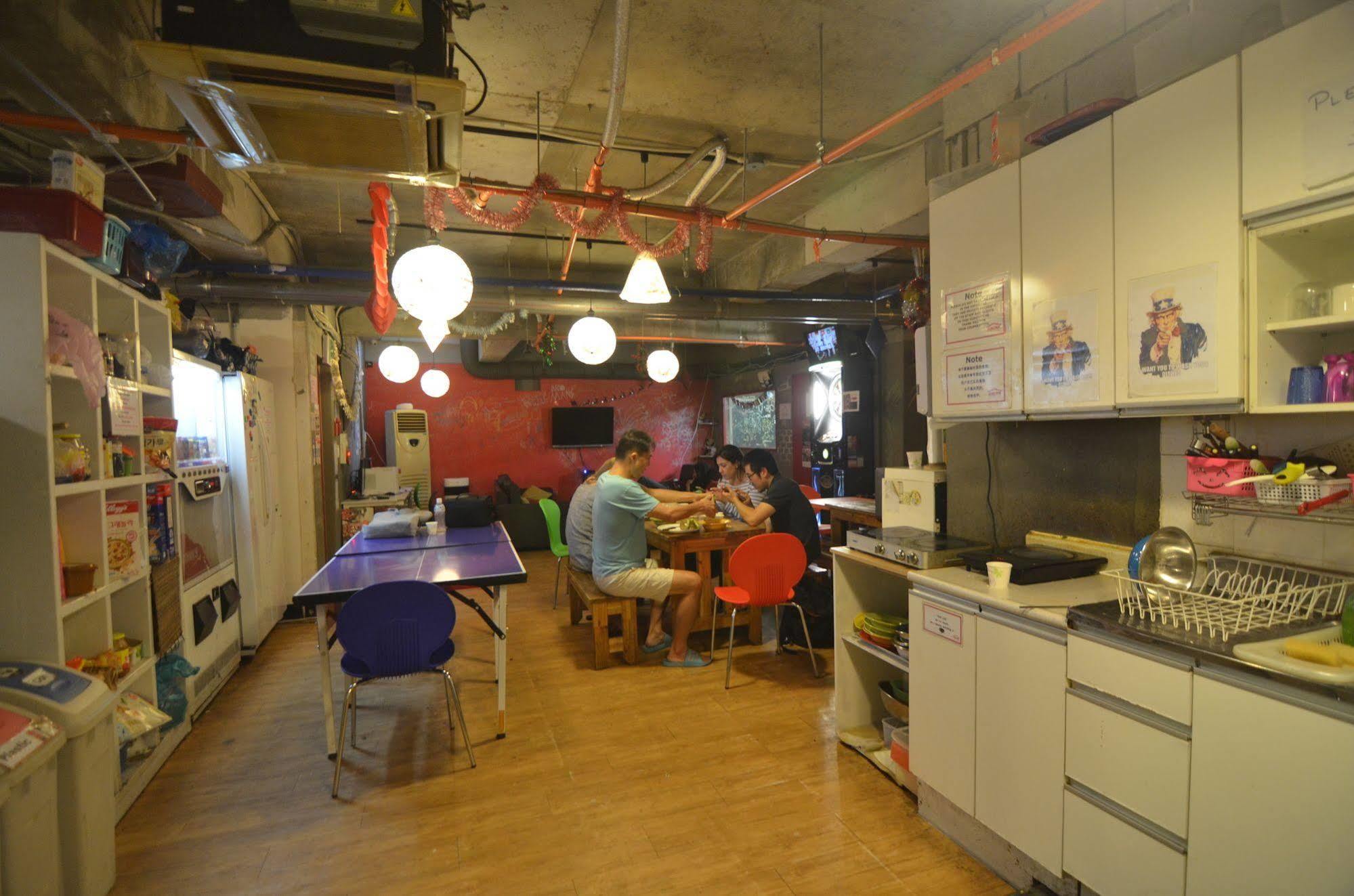 Yakorea Hostel Hongdae Szöul Kültér fotó